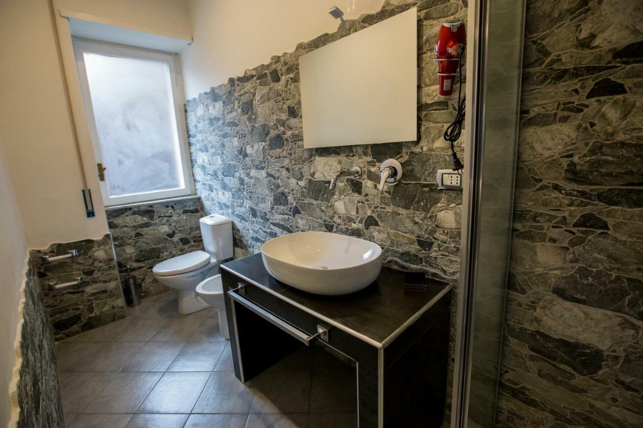 Hotel Vecchia Ognina à Catane Extérieur photo
